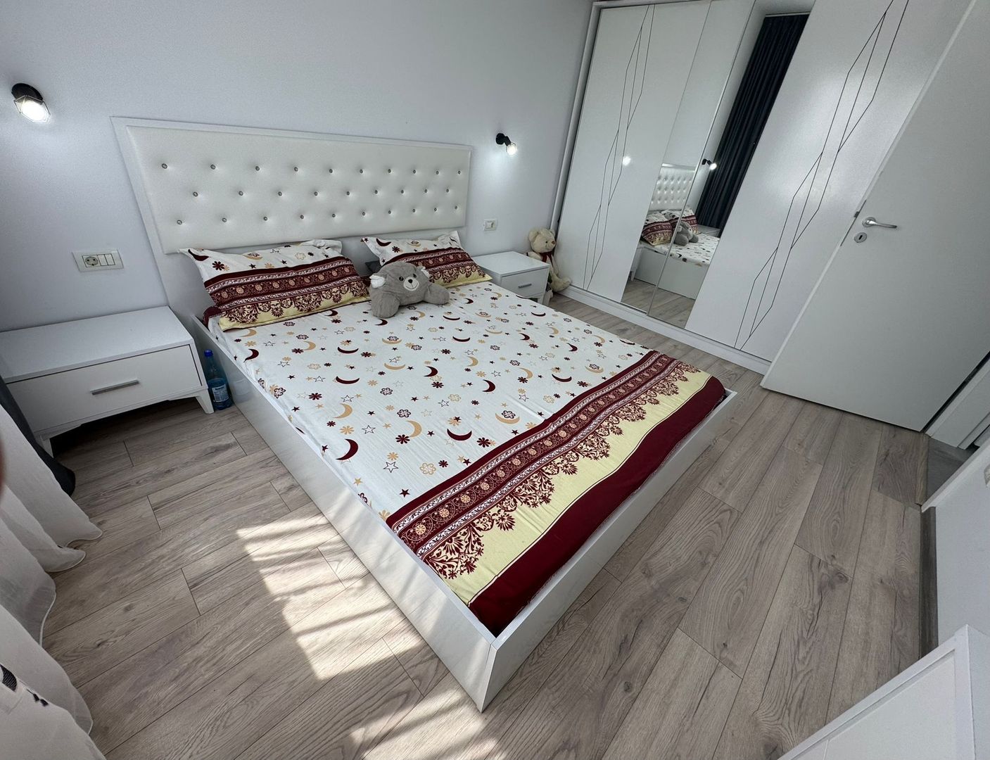 Giroc | 2 Camere | Etaj 1 | Mobilat si Utilat | Curte comuna | - Poză 10