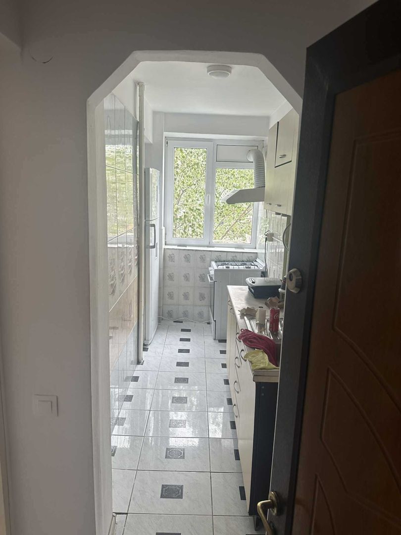 Apartament 3 camere renovat Giurgiului - Poză 5