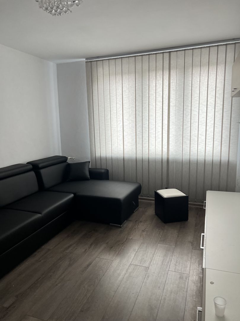 Apartament cu 2 camere de vânzare în Central, Drobeta Turnu-Severin - Poză 3
