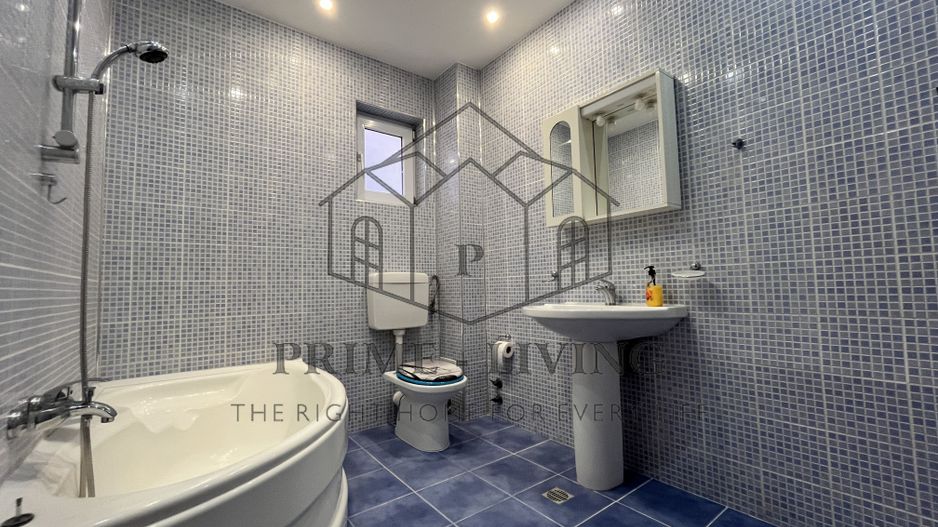 VILA EXTRAORDINARĂ CU 6 CAMERE LA INCHIRIERE LANGA BRITISH SCHOOL - Poză 16