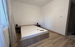 Inchiriez apartament - Poză 2