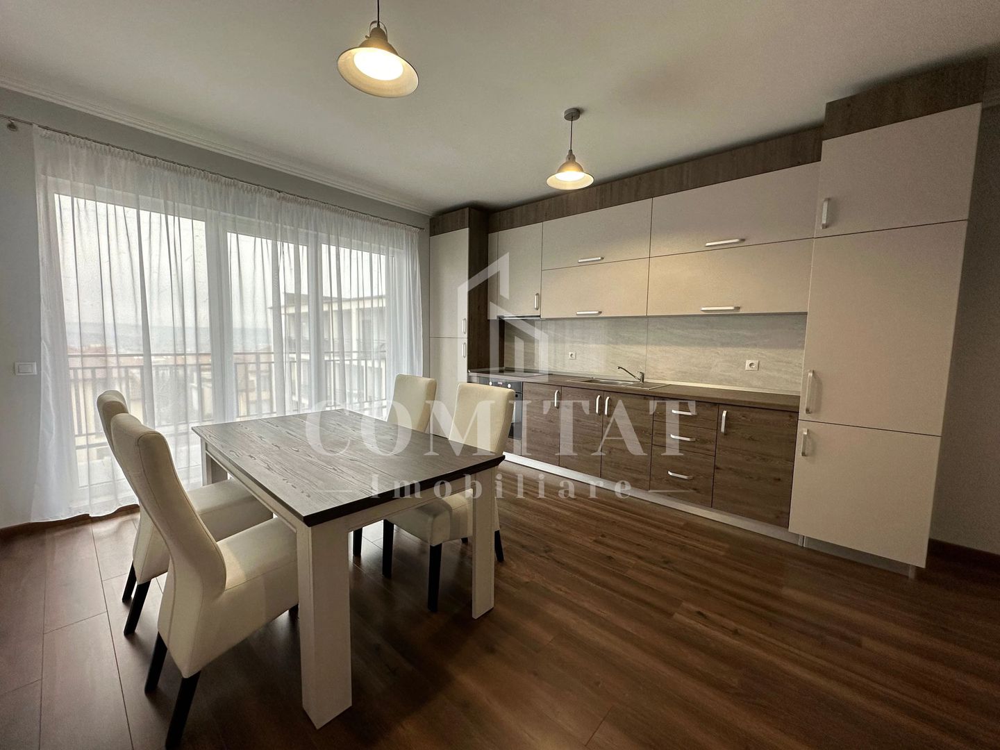 Apartament cu 2 camere de vânzare în Europa, Cluj-Napoca - Poză 1