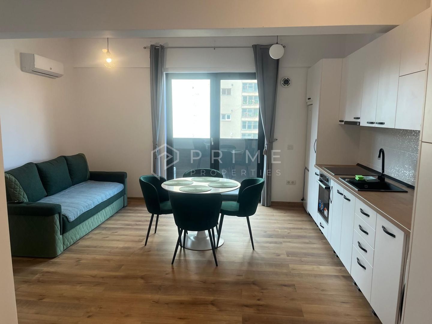 Apartament de închiriat – ultracentral, Târgu Mureș - Poză 3