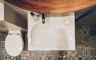 OCAZIE APARTAMENT CU LICENTA AIRBNB NORTH LIVING 100% CENTRUL ISTORIC - Poză 3