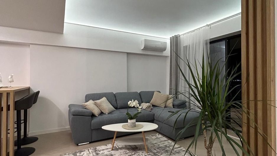 Apartament 3 camere de inchiriat  cu parcare | Cortina North - Poză 1