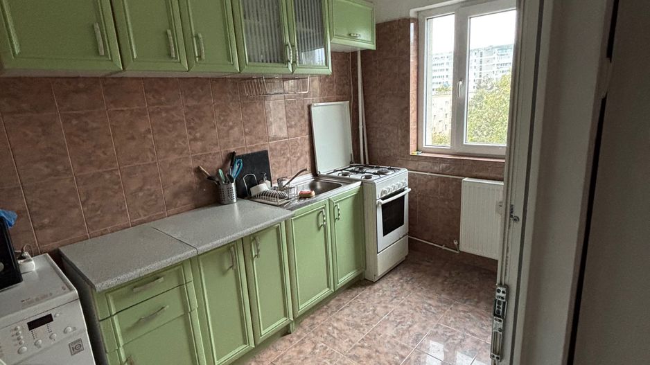 Apartament 2 camere, etaj 5, lângă metrou Titan - Poză 4