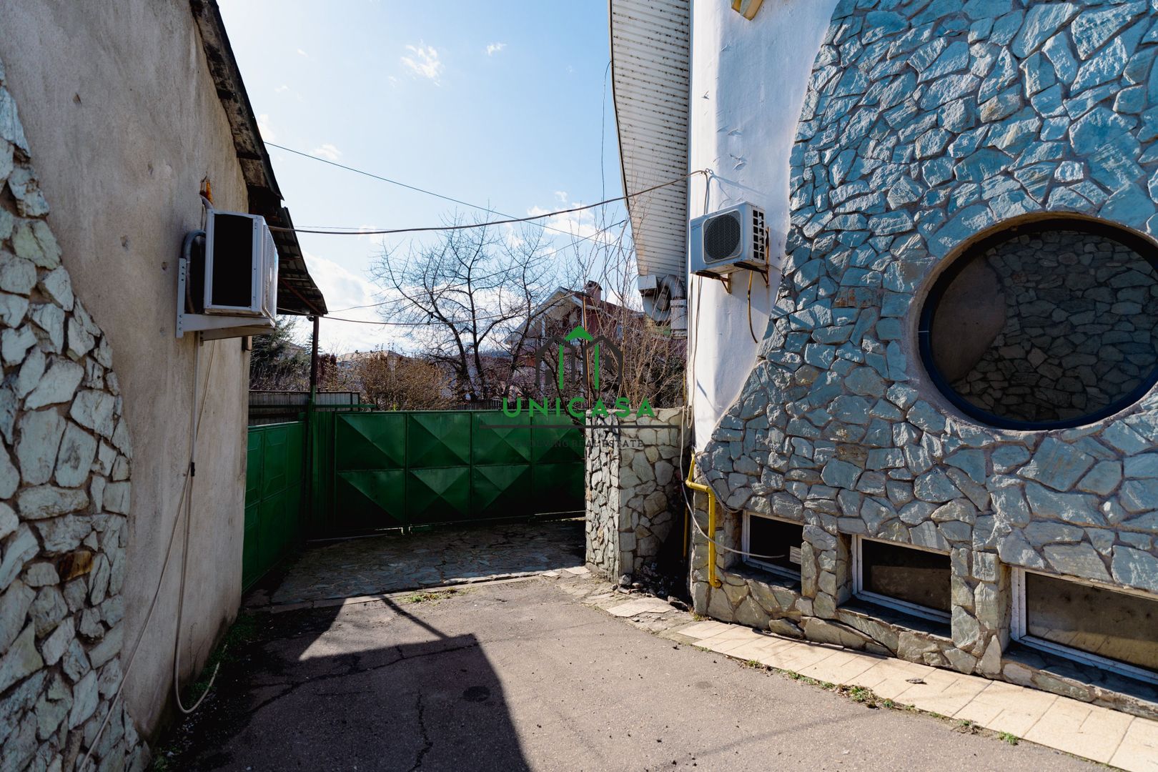 Casă tip duplex spațioasă în zona de Nord - Poză 19