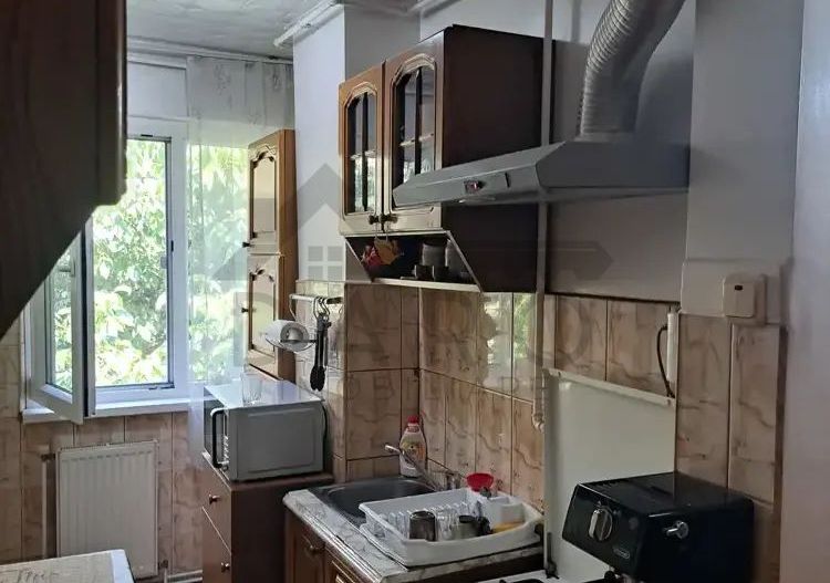 apartament de vanzare - Poză 4