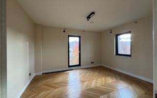 Casa moderna de inchiriat cu 4 camere in cartier Terra Floresti! - Poză 17