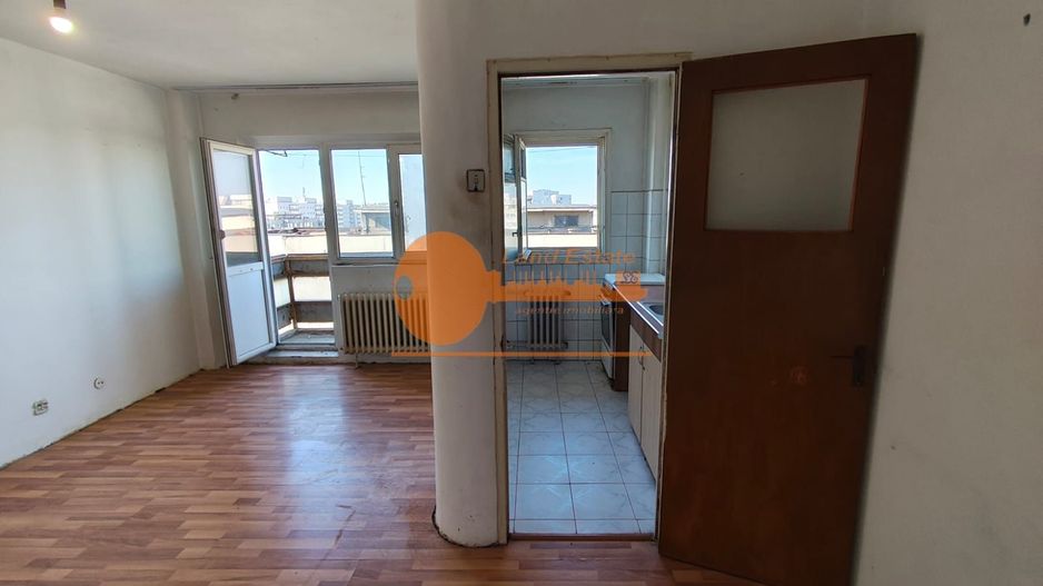 Garsoniera Gorjului-Bloc mixt(200 m metrou-1981) - Poză 7