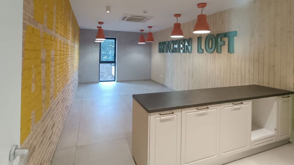 Inchiriem spatiu comercial 202 mp zona Coresi - Poză 15