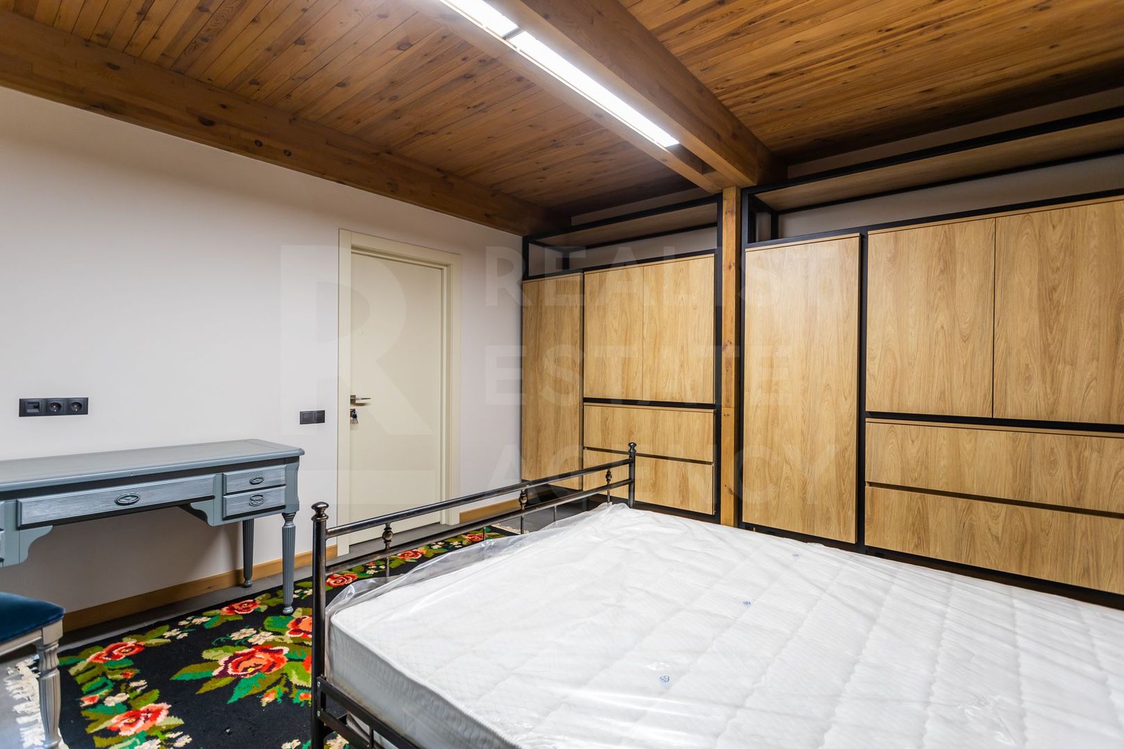 Chirie casa, 5 camere, strada Nicolae Testemiţeanu, Centru - Poză 17