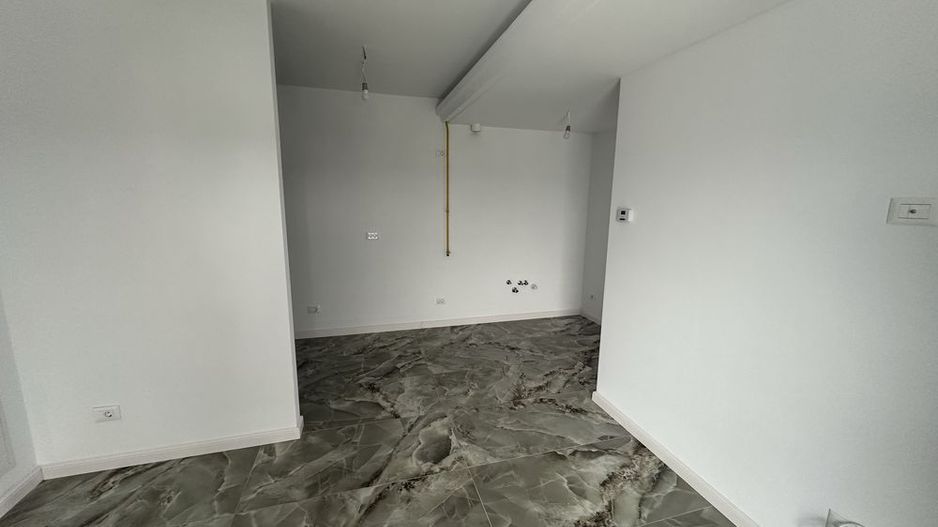 Apartament nemobilat de inchiriat - Poză 6