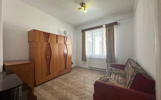 Apartament in casa spațios la doar 5-7 minute de Centrul Istoric - Poză 6
