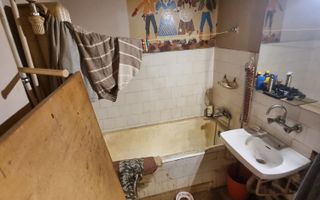 Apartament cu 2 camere zona Giulesti ( Bloc Reabilitat) - Poză 6