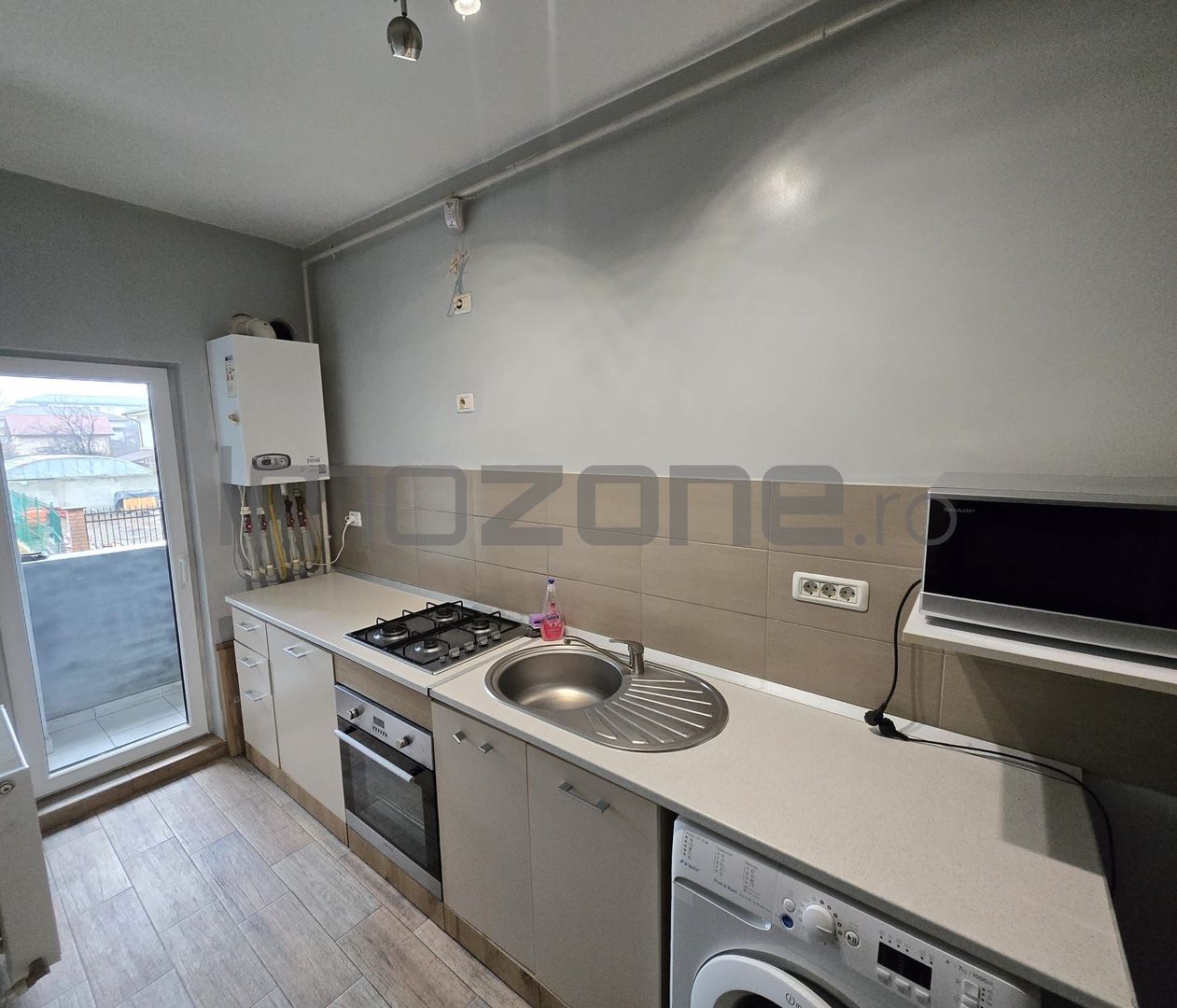 Apeductului, Garsoniera 27 mp, parter inalt, mobilata si utilata complet, 250E - Poză 3