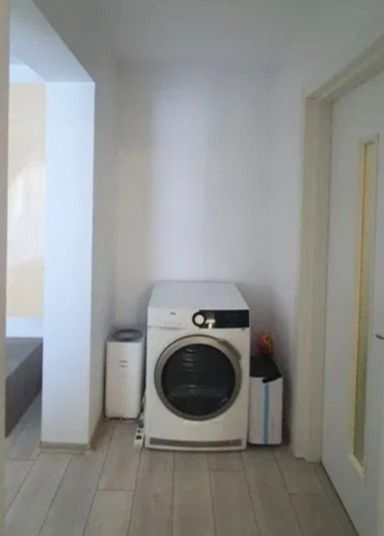 Apartament 2 Camere 2018 Tractorul Gata de Mutare Zonă Excelentă - Poză 8