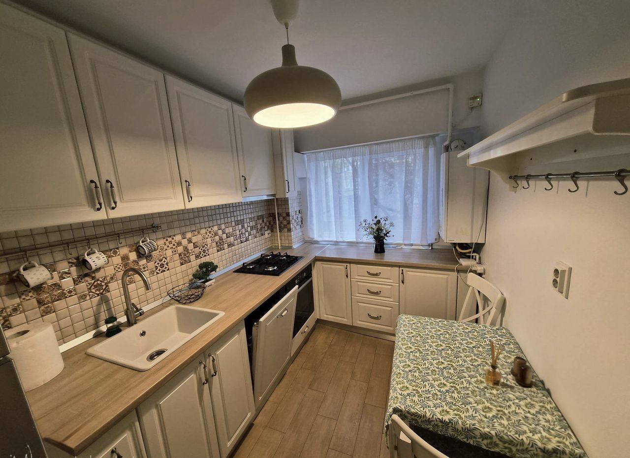 Apartament 3 camere I Metrou Constantin Brâncuși - Poză 12