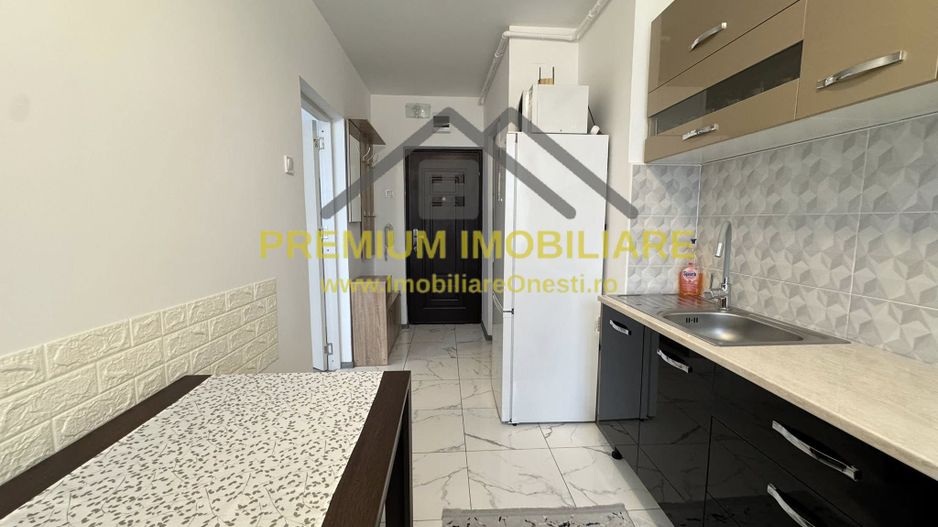 Apartament 2 Camere - Zona Ultracentrala - Renovat - Mobilat - Utilat - Poză 9