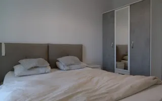 Modern amenajat, zona de nord - Campeador. - Poză 18