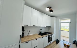 Apartament de vanzare, bloc nou, cu lift, bucatarie separata, dressing - Poză 9