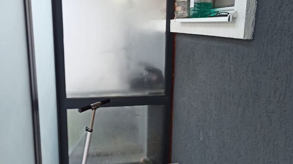 vila4cam2bai-curte-parcare-loc joaca-acces controlat-strOrizontului - Poză 3