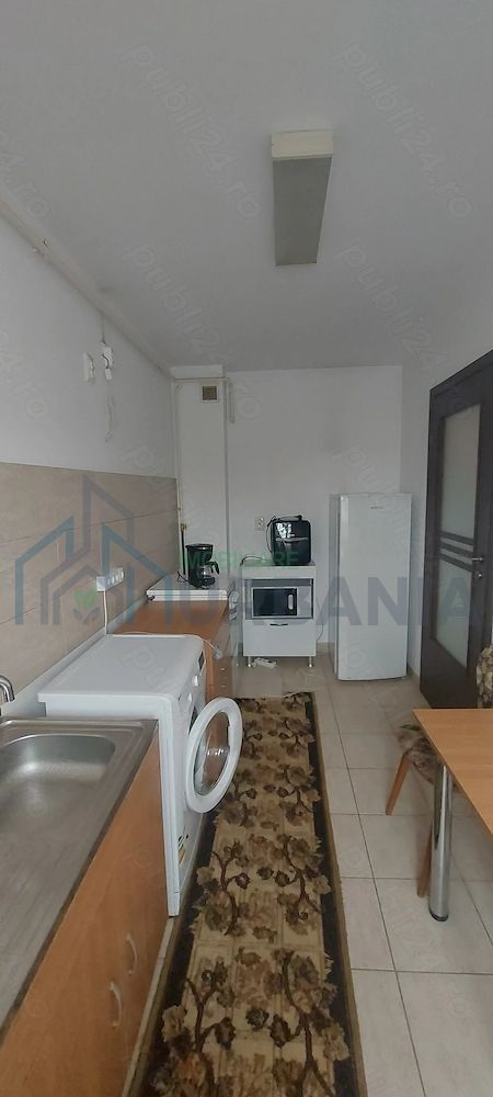 Apartament cu o cameră decomandat, Podul de Fier, Iași – de închiriat - Poză 5
