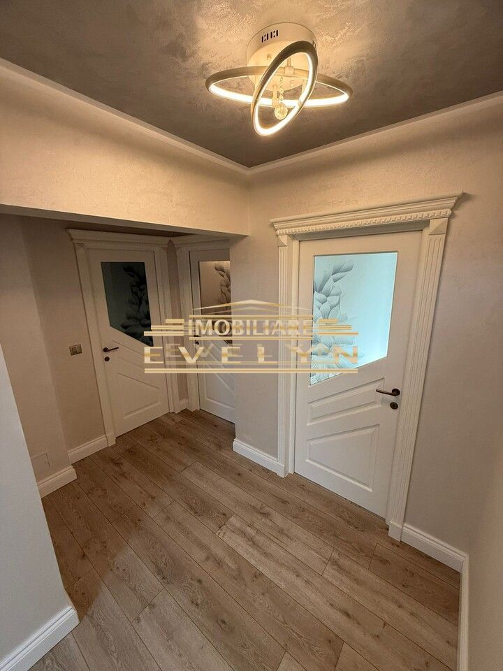 Apartament 3 camere modern zona Piata Mare, parter, 70 mp, renovat integral - Poză 7