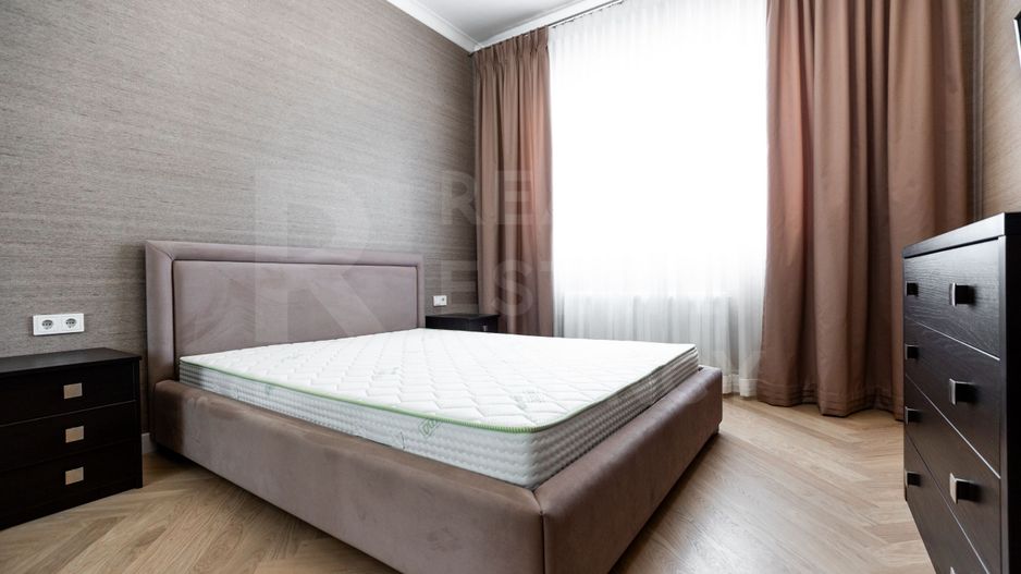 Chirie, apartament, 2 camere, str. București, Centru - Poză 6