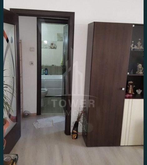 Apartament 2 camere cu balcon de vânzare Vasile Aaron - Poză 3