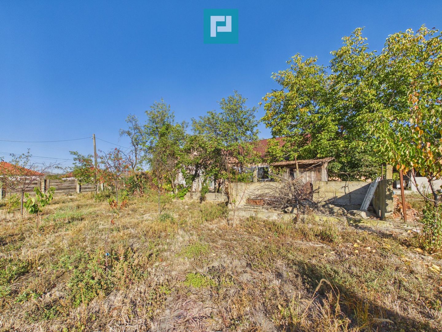 Casă cu teren 983 mp, front stradal 30 m, Cicir - Poză 13
