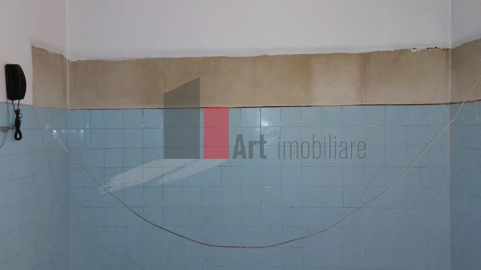 Apartamentul "BEQUEM",  180 mp suprafata totala, CONSOLIDAT, GARAJ IN ACTE, BOXE - Poză 15