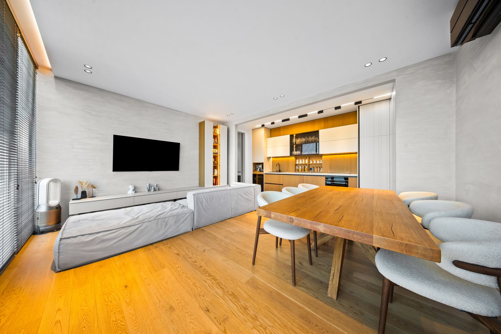 Comision 0! Penthouse 105 mp + Terasa 59 mp, Baza Sportiva Gheorgheni - Poză 2