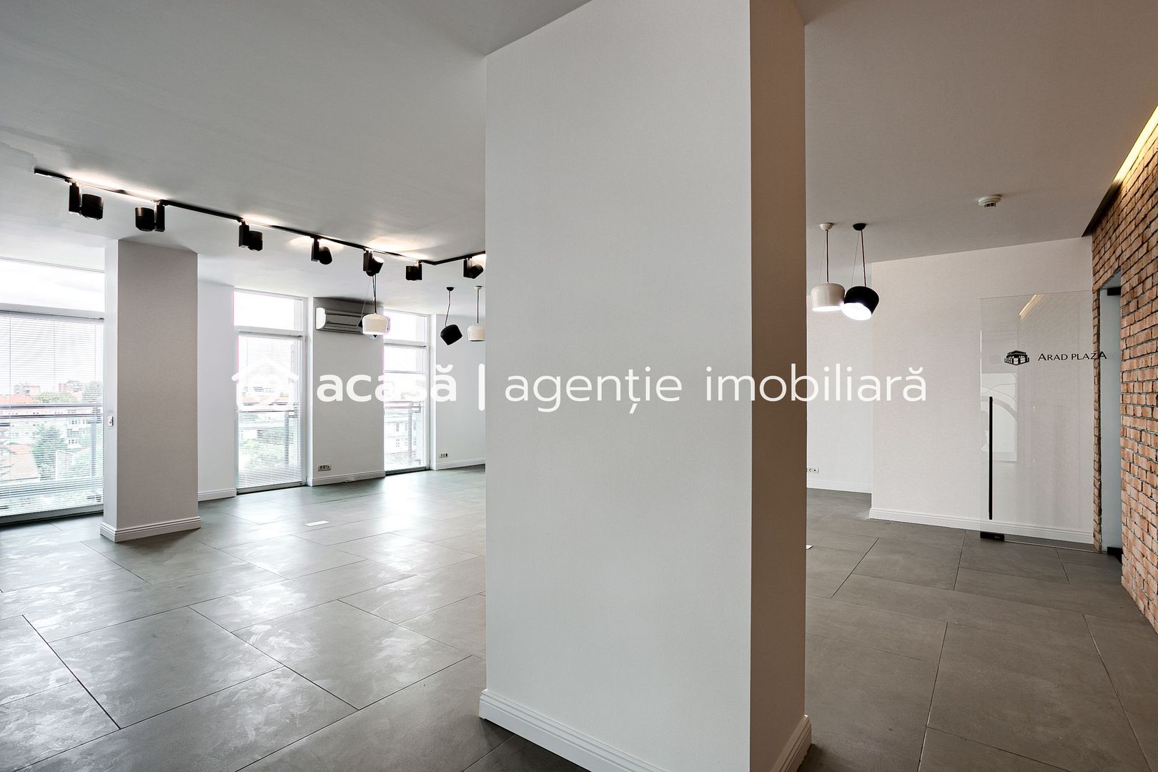 De vânzare spațiu de birouri ultracentral Arad Plazza - Poză 7