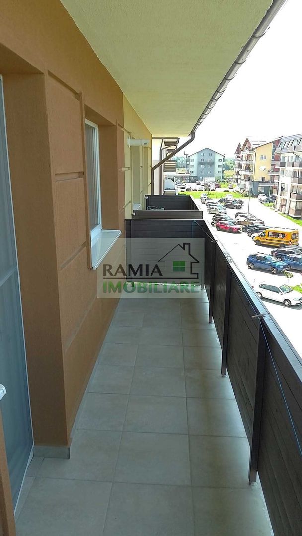 Studio decomandat, 51 mp, balcon 7 m, mobilat și utilat - Poză 7