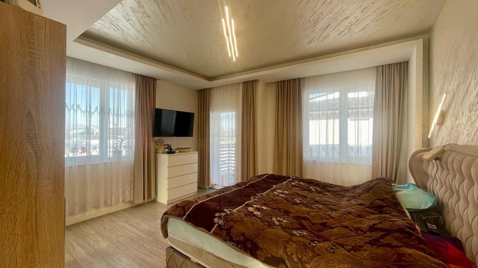 Casa moderna 210 mp | Zona centrala | Cartier privat - Poză 5