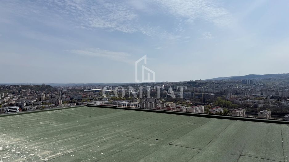 Casă generoasă cu panoramă și 256 mp terasă circulabilă - Poză 15