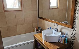 Apartament cu 2 camere la mansardă,  în Zorilor - Poză 8