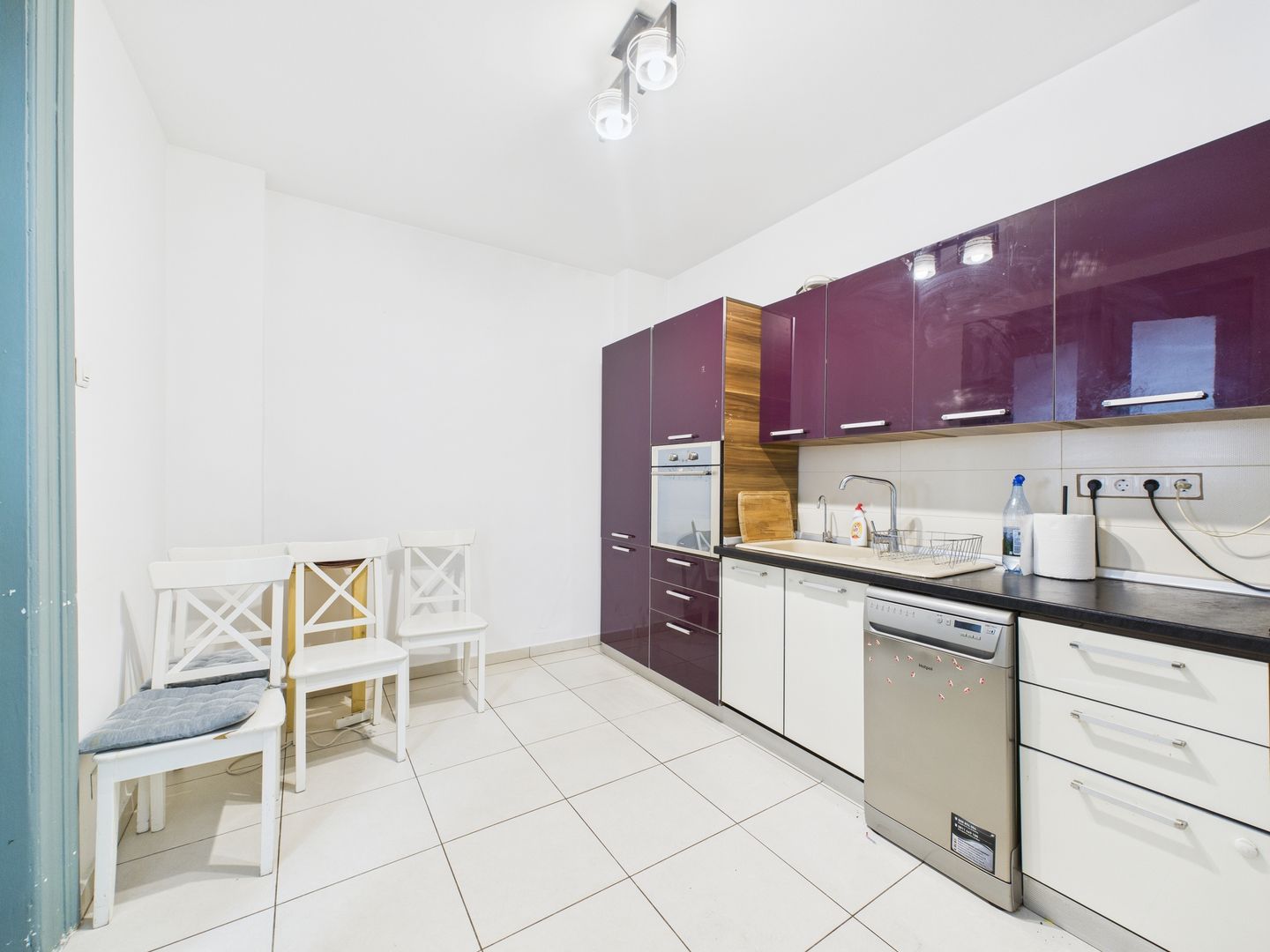 Casă / Vilă cocheta cu 3 camere - de vanzare - zona Basarab - Poză 7