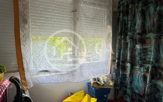 Apartament cu 3 camere de vanzare Str. Seleusului Zona Velenta,Oradea - Poză 11