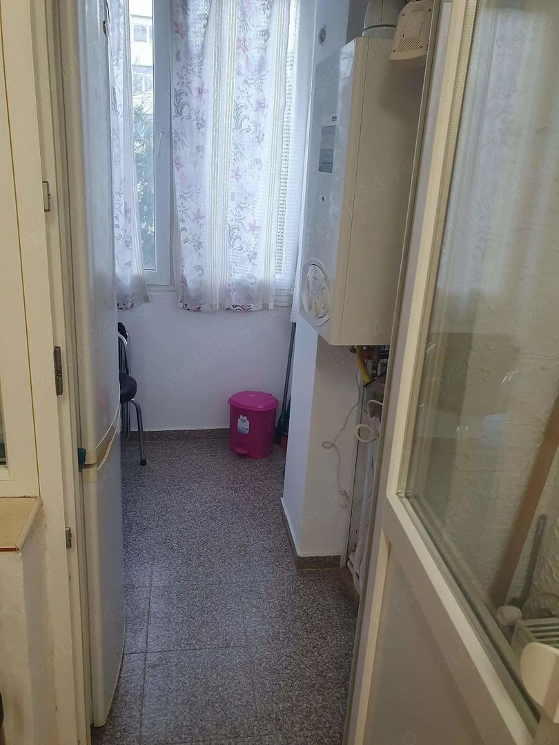 Apartament  vanzare 2 camere 78 mp, Micro 15 - Poză 6