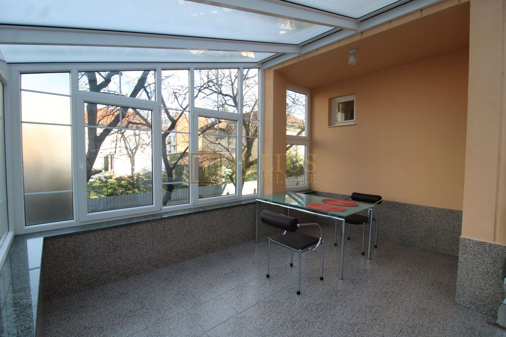 Parter înalt, cu 2 ieșiri pe balcon și garaj propriu /Take Ionescu - Poză 13