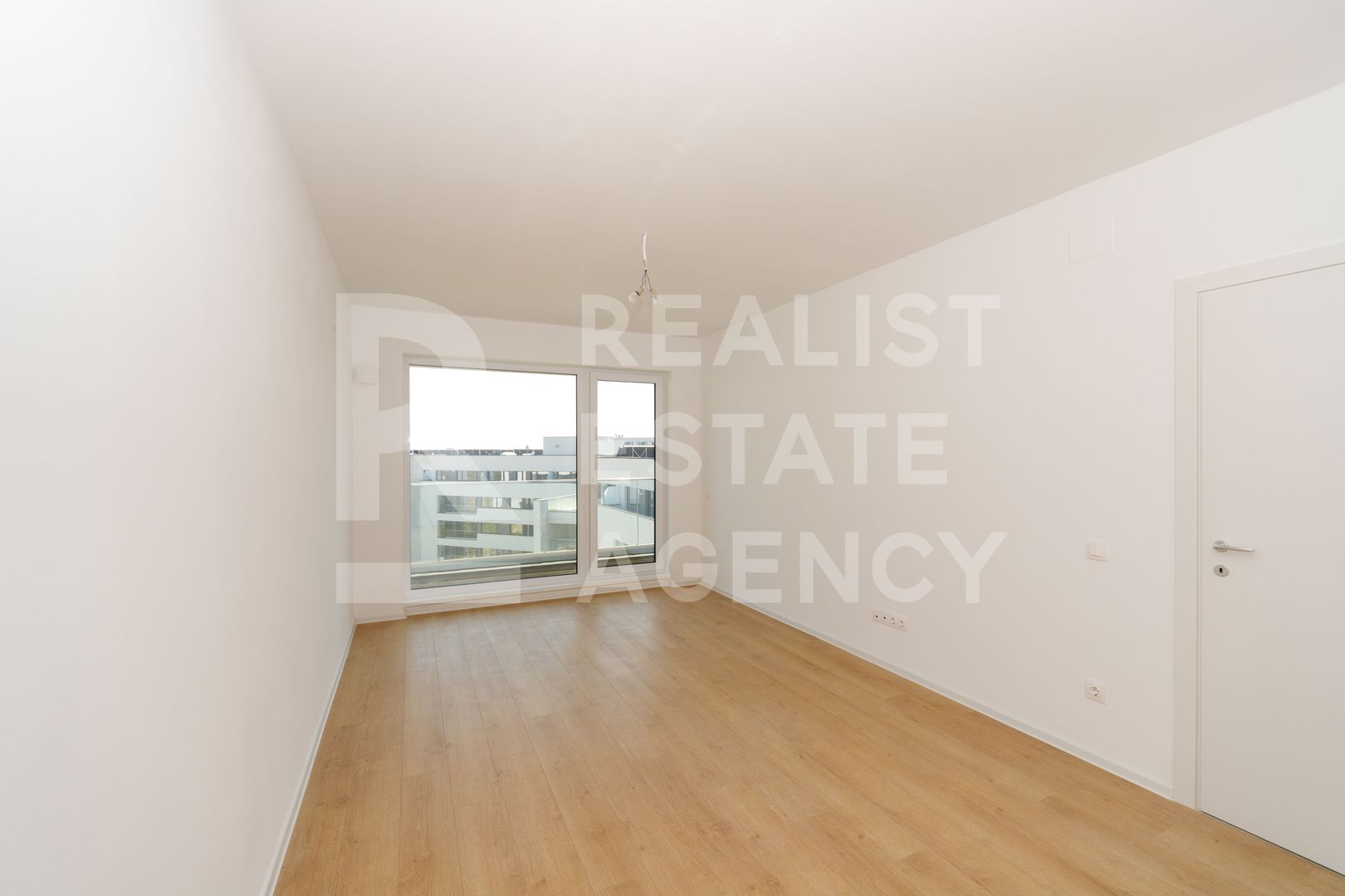 Vânzare, apartament cu 2 camere în zona Bucureștii Noi - Poză 7