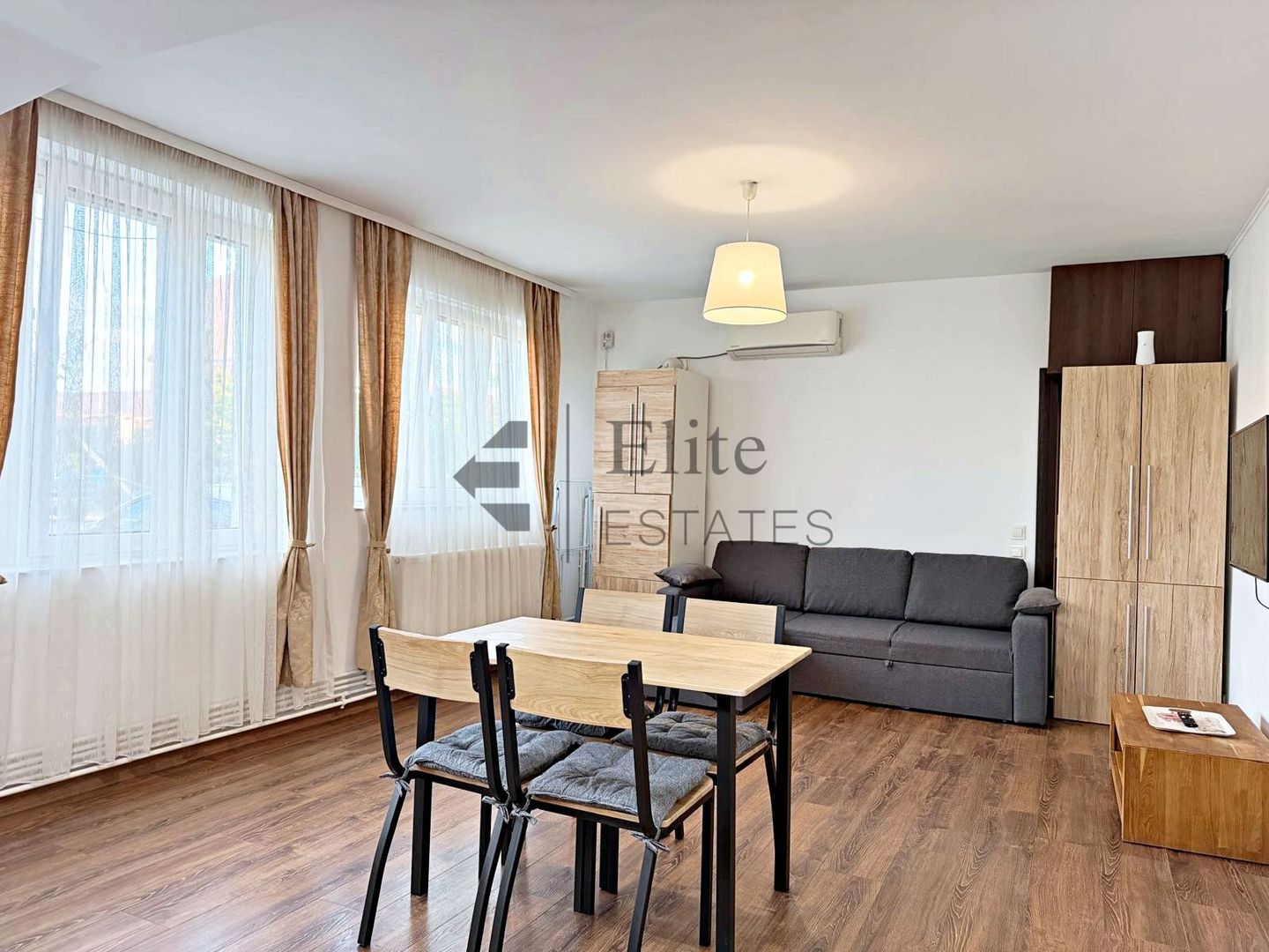 Apartament de închiriat la casa cu 2 camere, Oradea - Poză 1