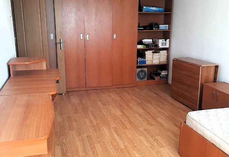 Apartament Luminos cu Vedere la Piscină – Berceni, Strada Izvorul Oltu - Poză 1