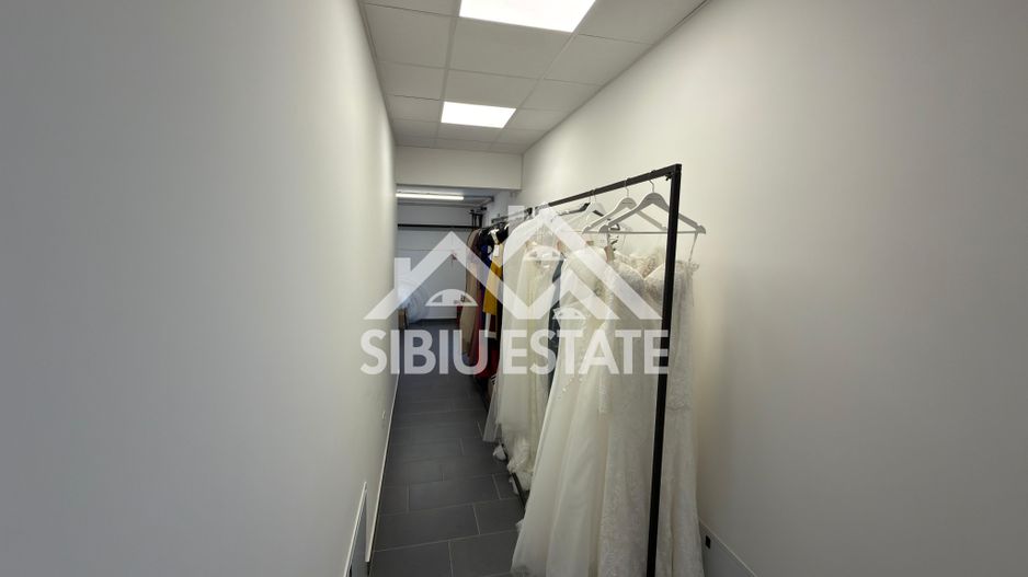 Spatiu comercial/birouri, zona buna, circulata, cladire moderna - Poză 4