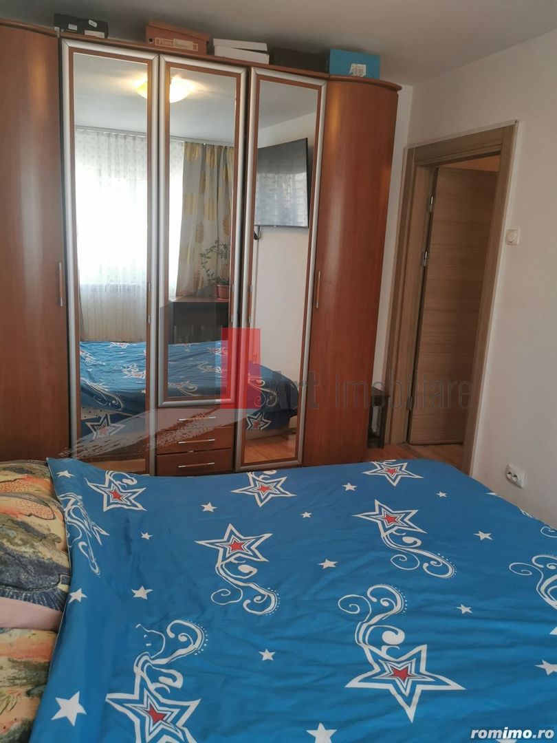 Vânzare apartament semidecomandat 4 camere cu centrală Bd. Obregia - Poză 41