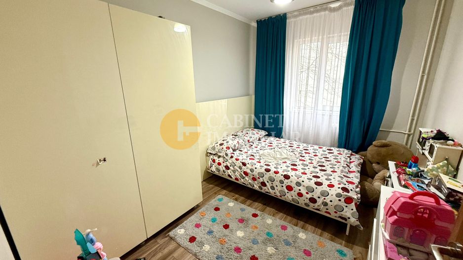Ap.3 Camere, Mobilat/Utilat - Etaj 1 - Zona Alexandru Parcul Voievozilor - Poză 4