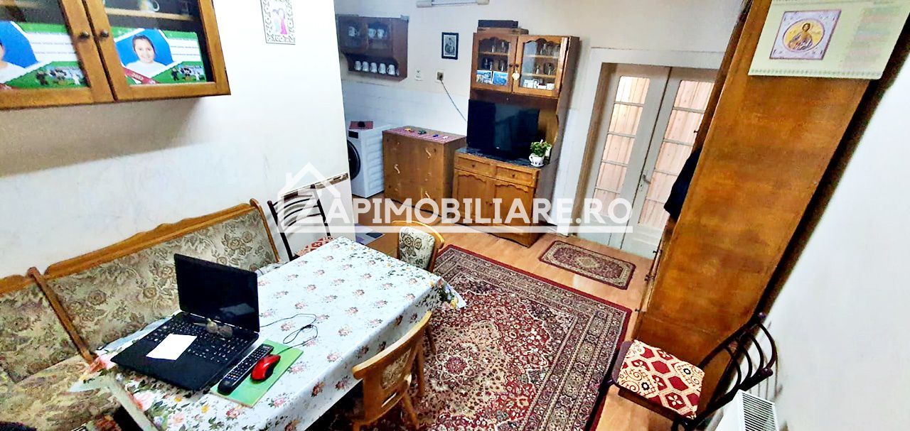 Casa singur in curte - Mureseni - Poză 9