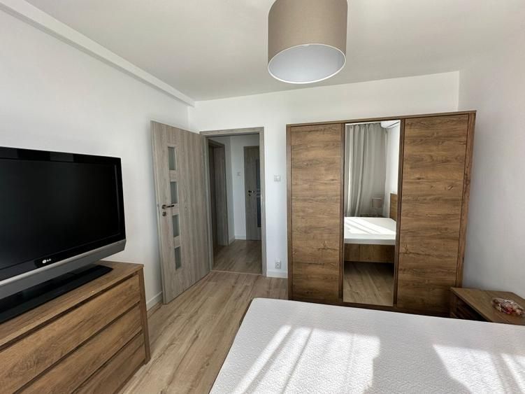 De închiriat apartament 2 camere complet renovat, Skyline view,  Baba Novac - Poză 1